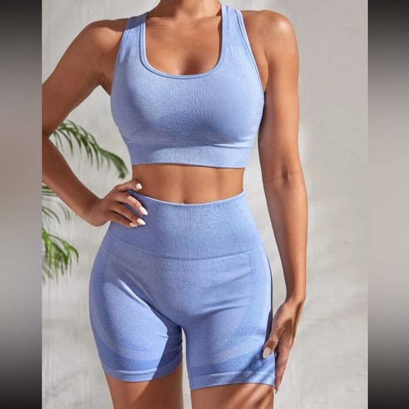 NWOT SHEIN Light Blue Purple Seamless Workout Bra Biker Short Set Size Small - Picture 1 of 5